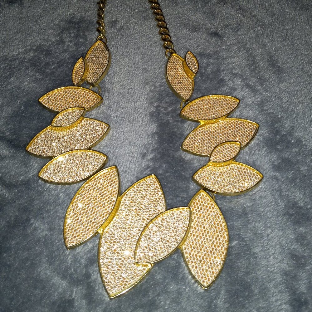Erica Lyons necklace